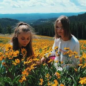 Meet your Posher, Daniella